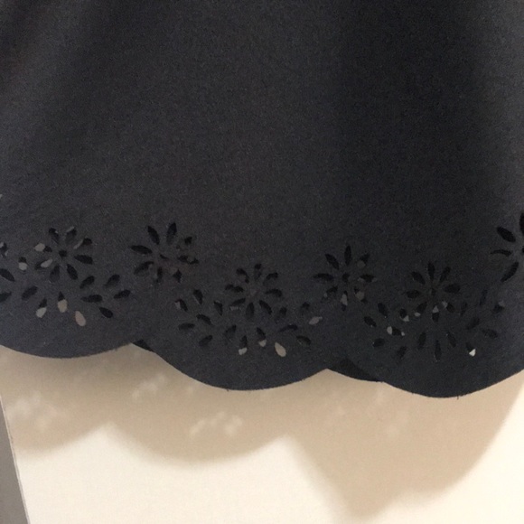 Skirt - Picture 2 of 3